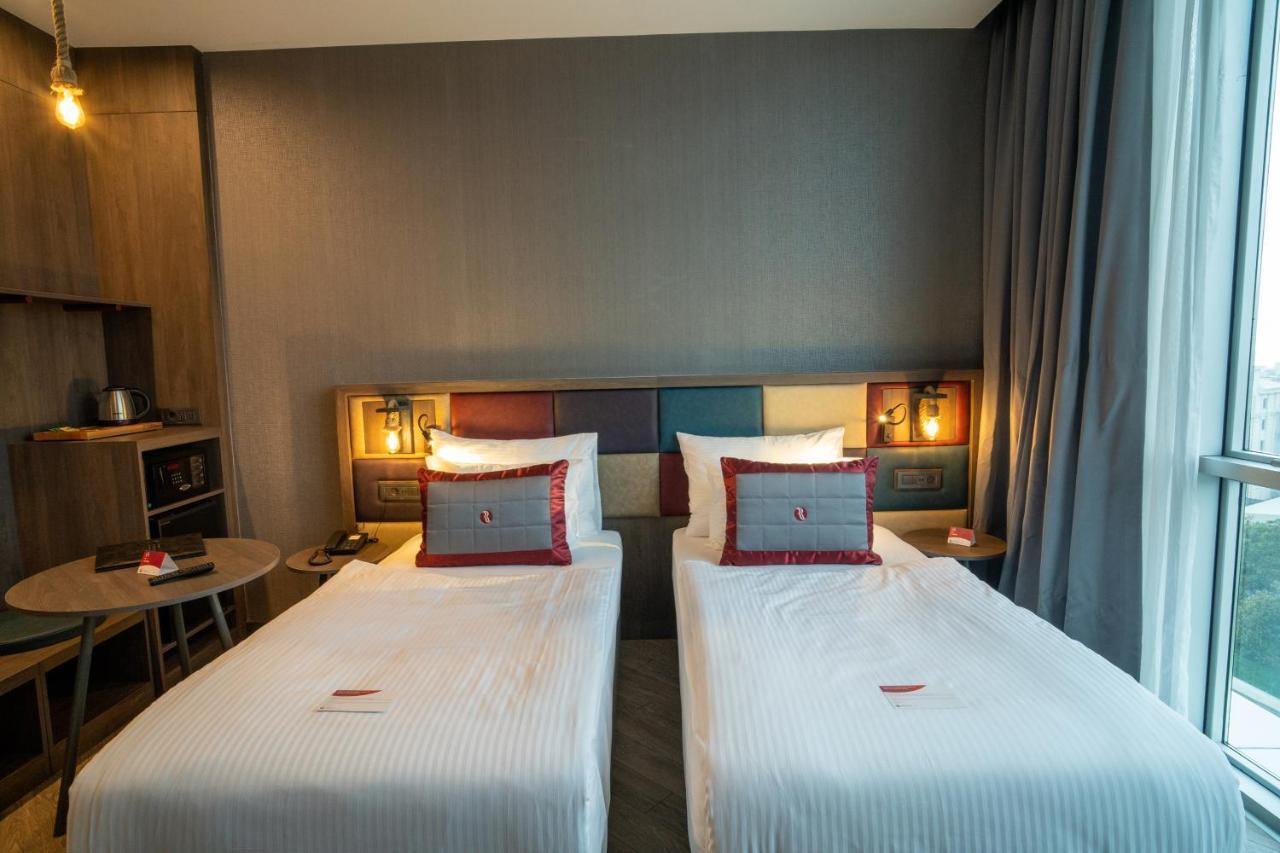 Ramada Encore By Wyndham Istanbul Avcilar Exterior foto