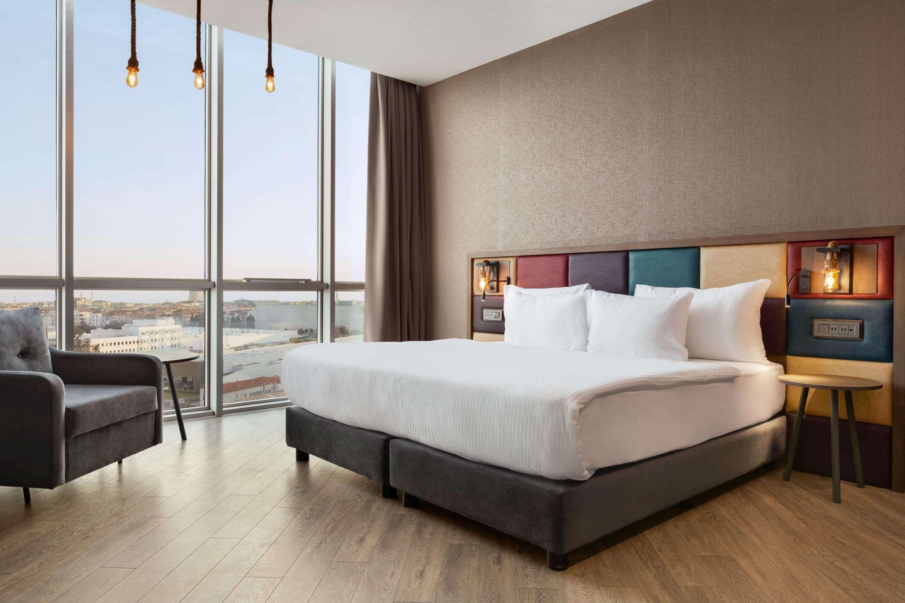 Ramada Encore By Wyndham Istanbul Avcilar Exterior foto